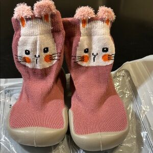 Cute Pink Animal Face Baby Rubber Grip Sole Socks-New inside Package!